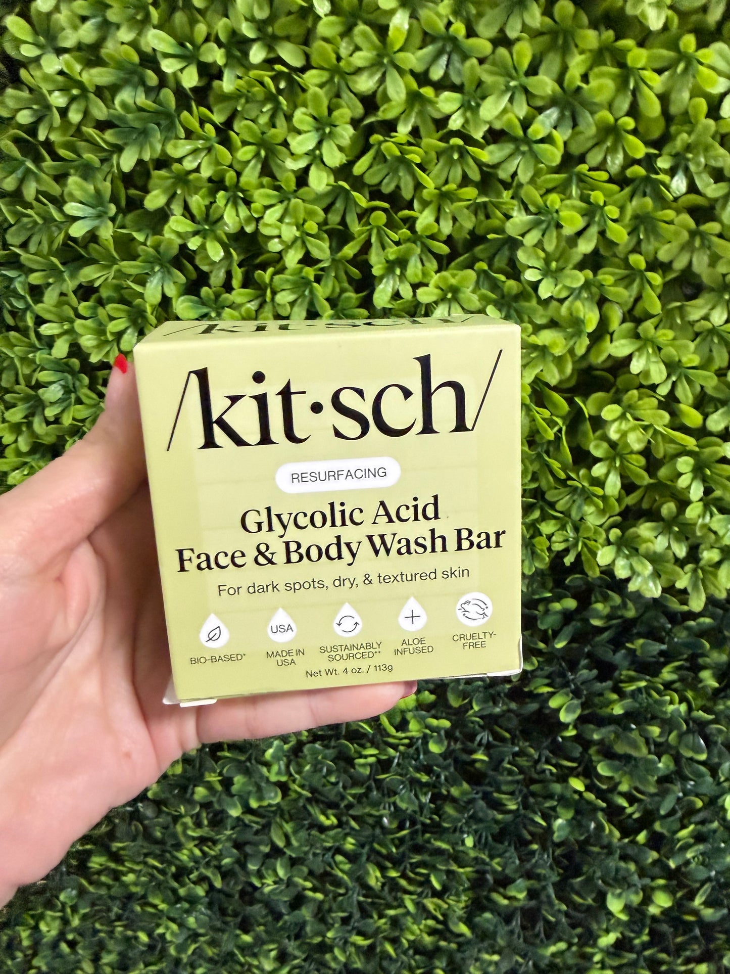 KITSCH Glycolic Acid Face & Body Wash Bar