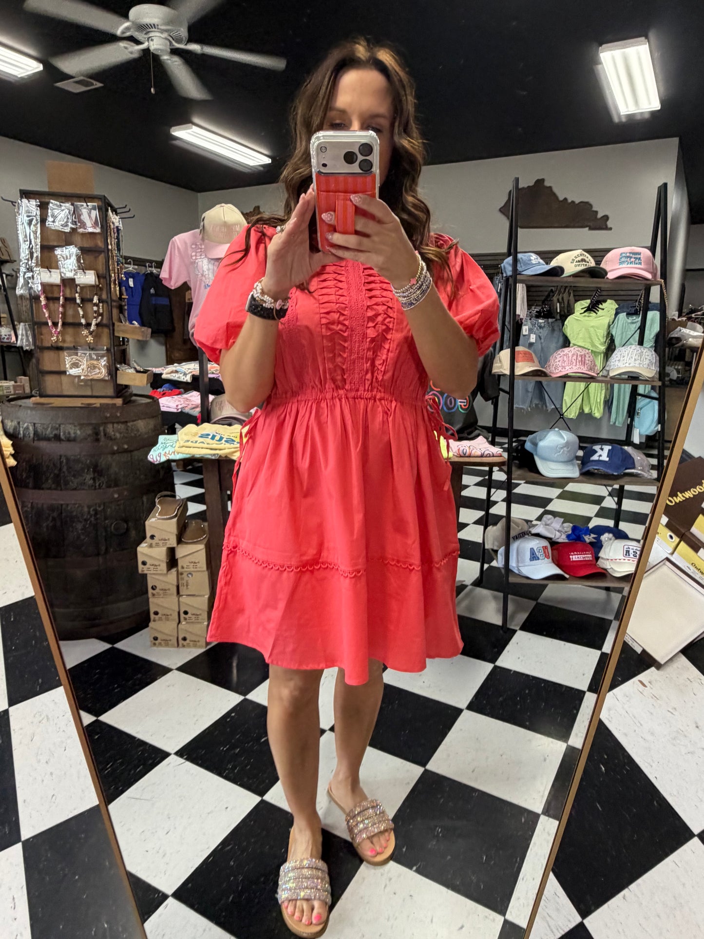Sweet Talk Dress In Coral
