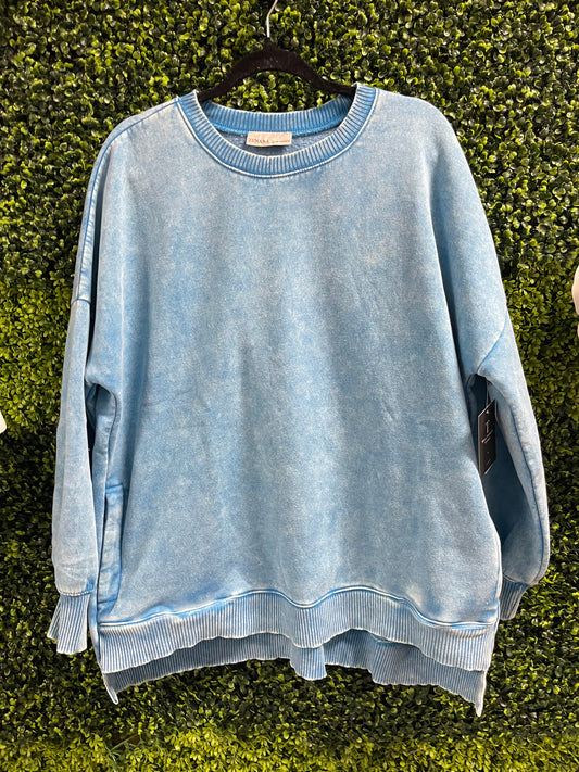 Plus Acid Wash Fleece Hi-Low Hem Pullover