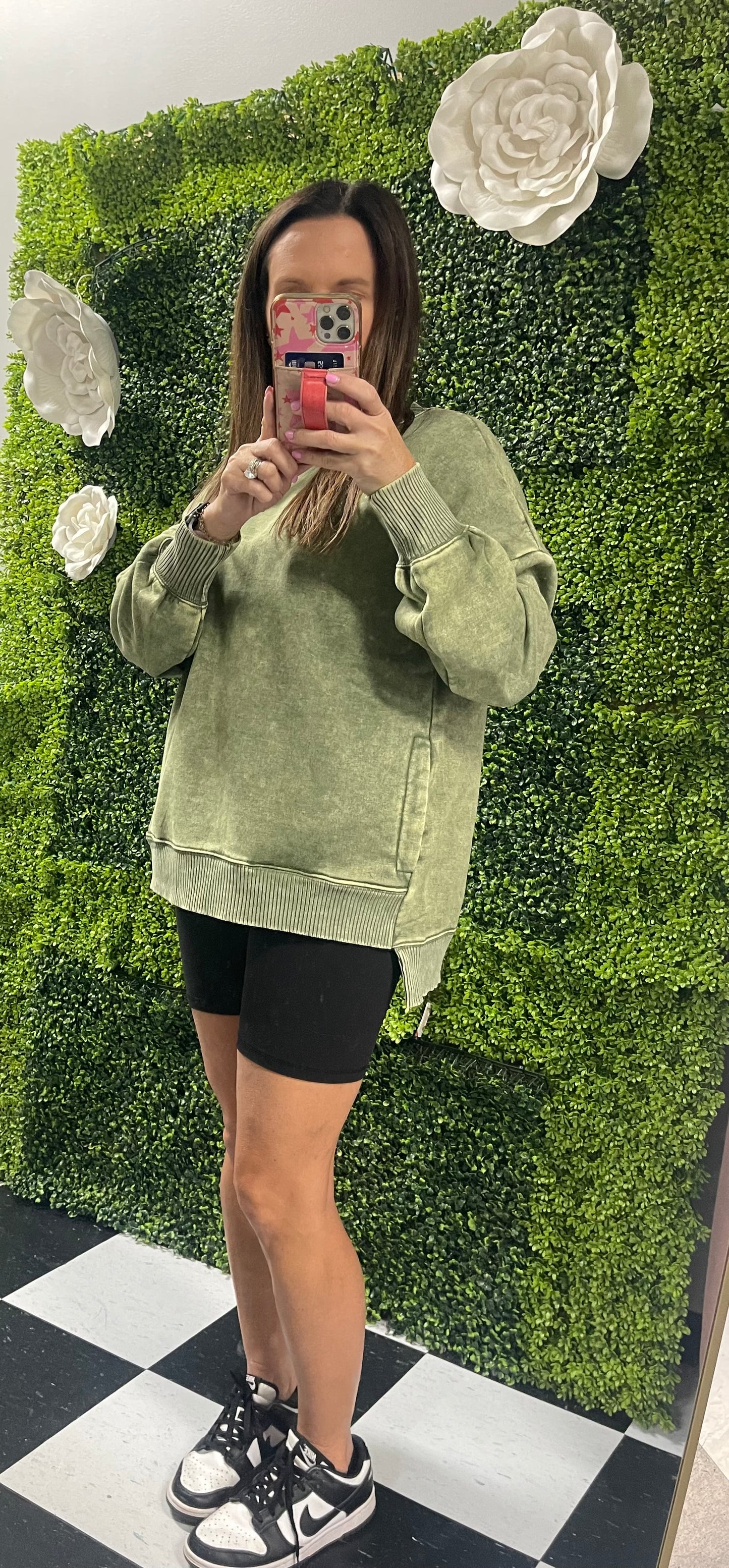 Acid Wash Fleece Hi-Low Hem Pullover