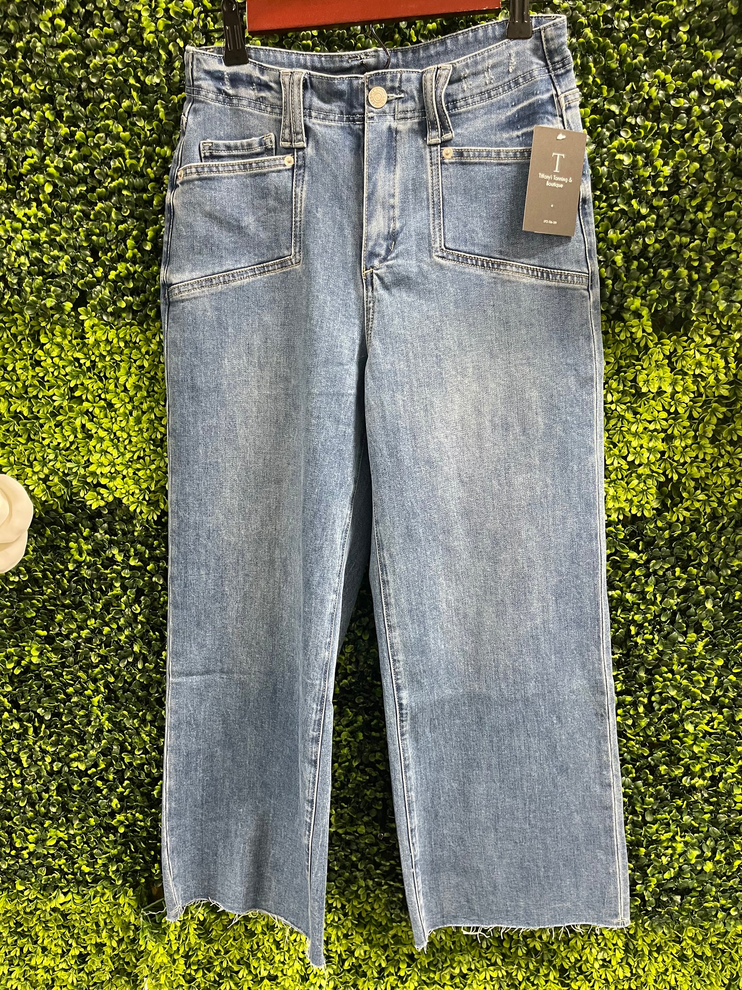 The Wendy Crop Jeans