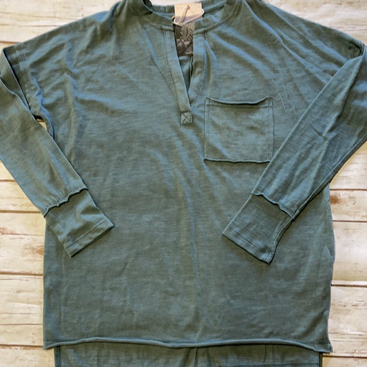 Chambray Henley